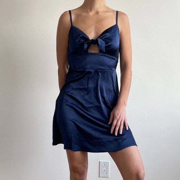 Zaful - Navy Blue Tie Front Satin Cami Dress - Picture 4 of 16